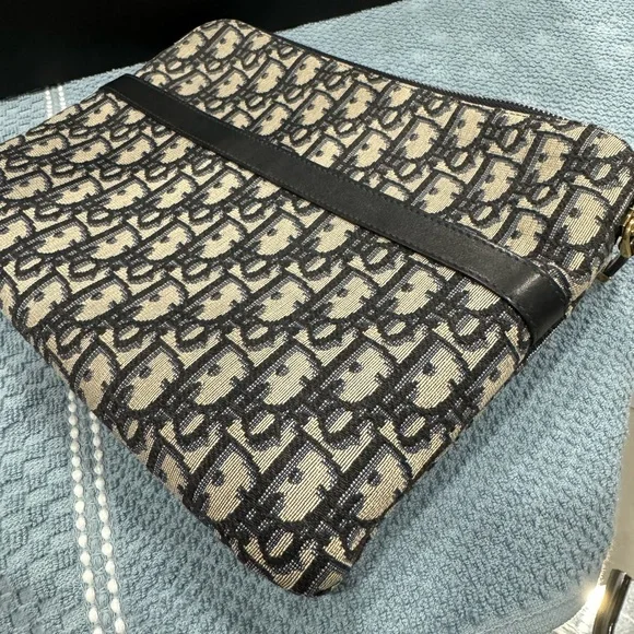 Christian Dior Saddle Cloth Clutch Bag - Picture 4 of 10